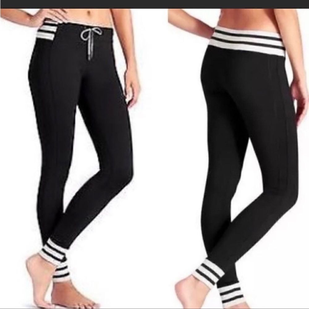 Athleta Varsity Joggers Yoga Black Pants Leggings S